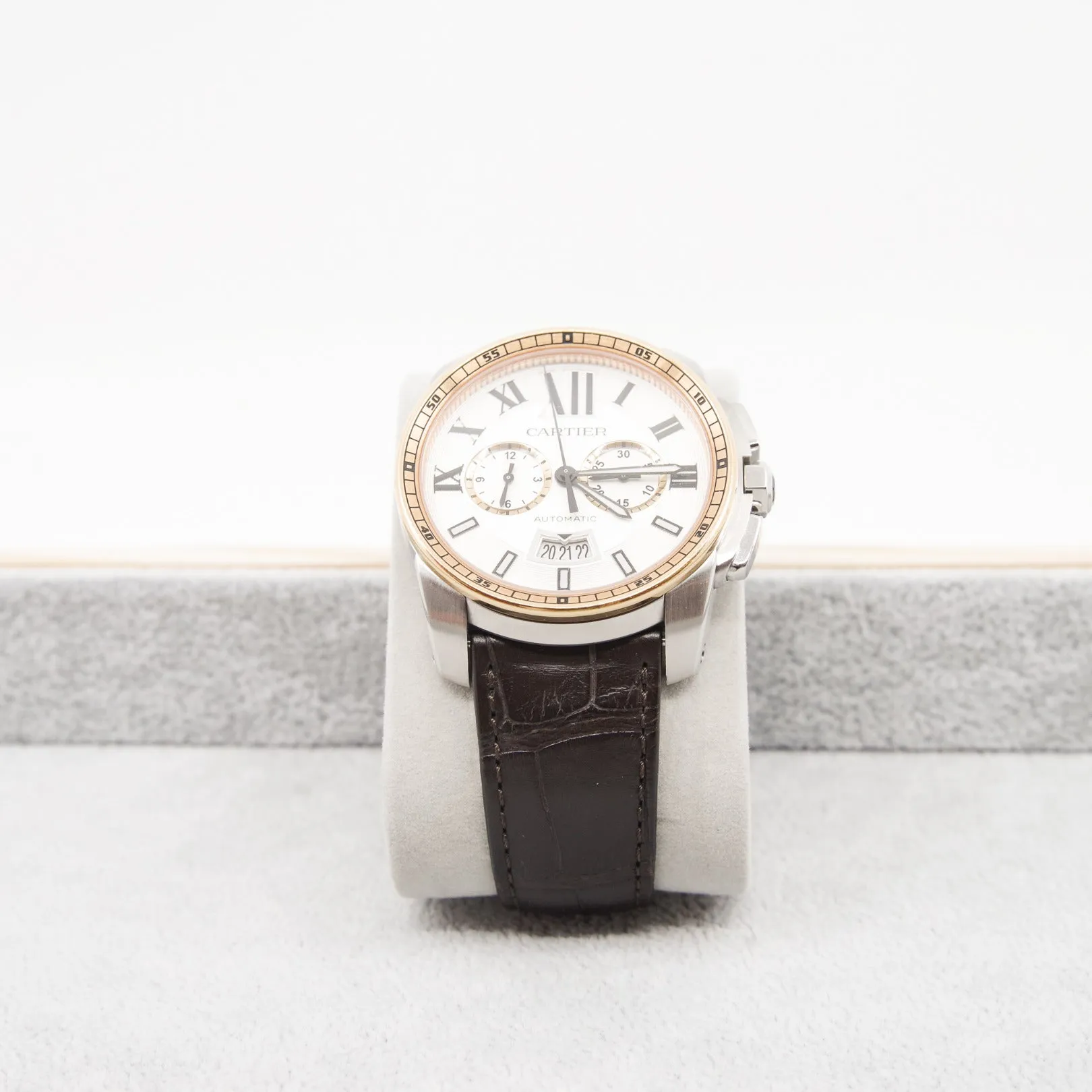 cartier running car watch in rg crocodile strap
