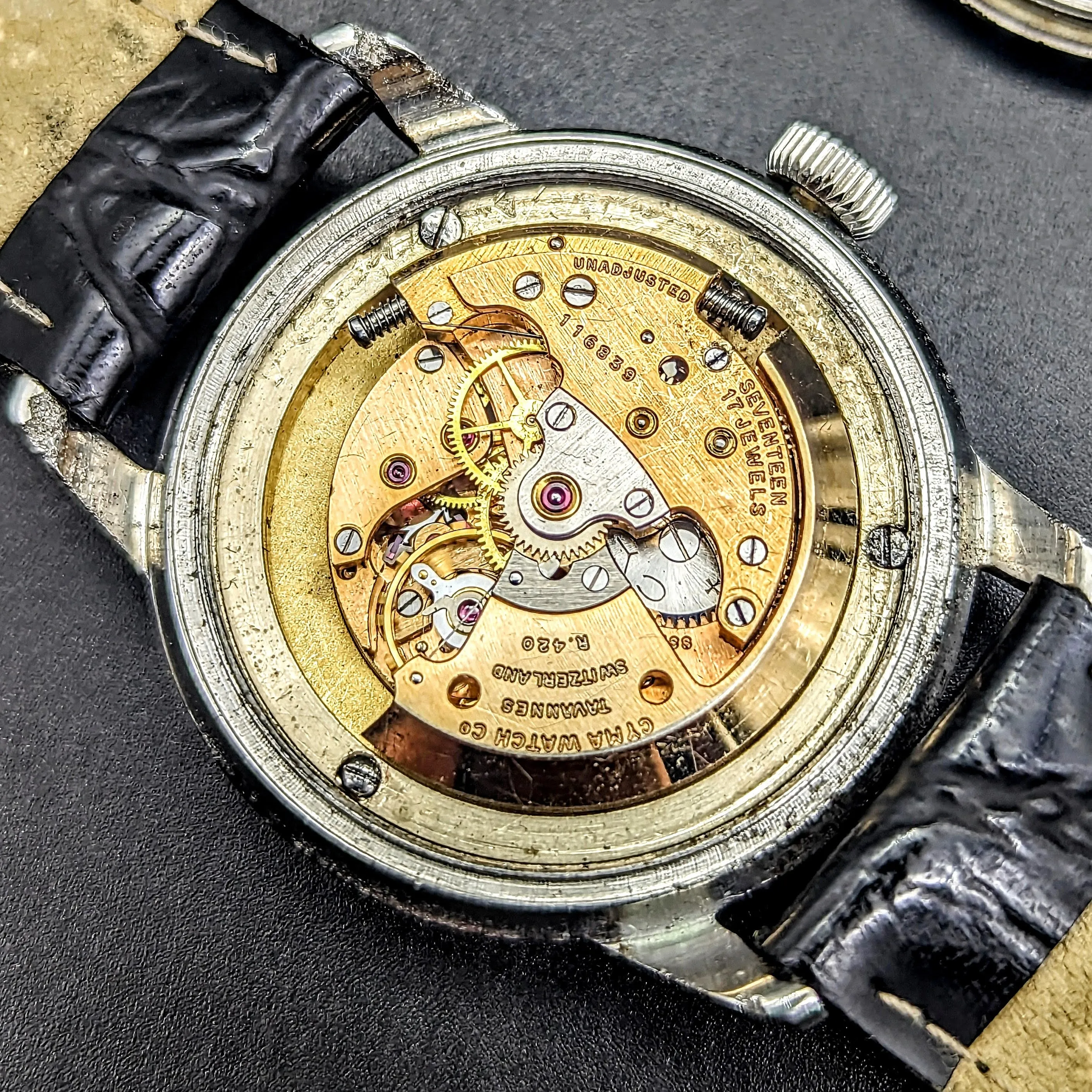 CYMA Bumper Automatic Cal. R.420 Watch - Vintage Swiss Made Wristwatch