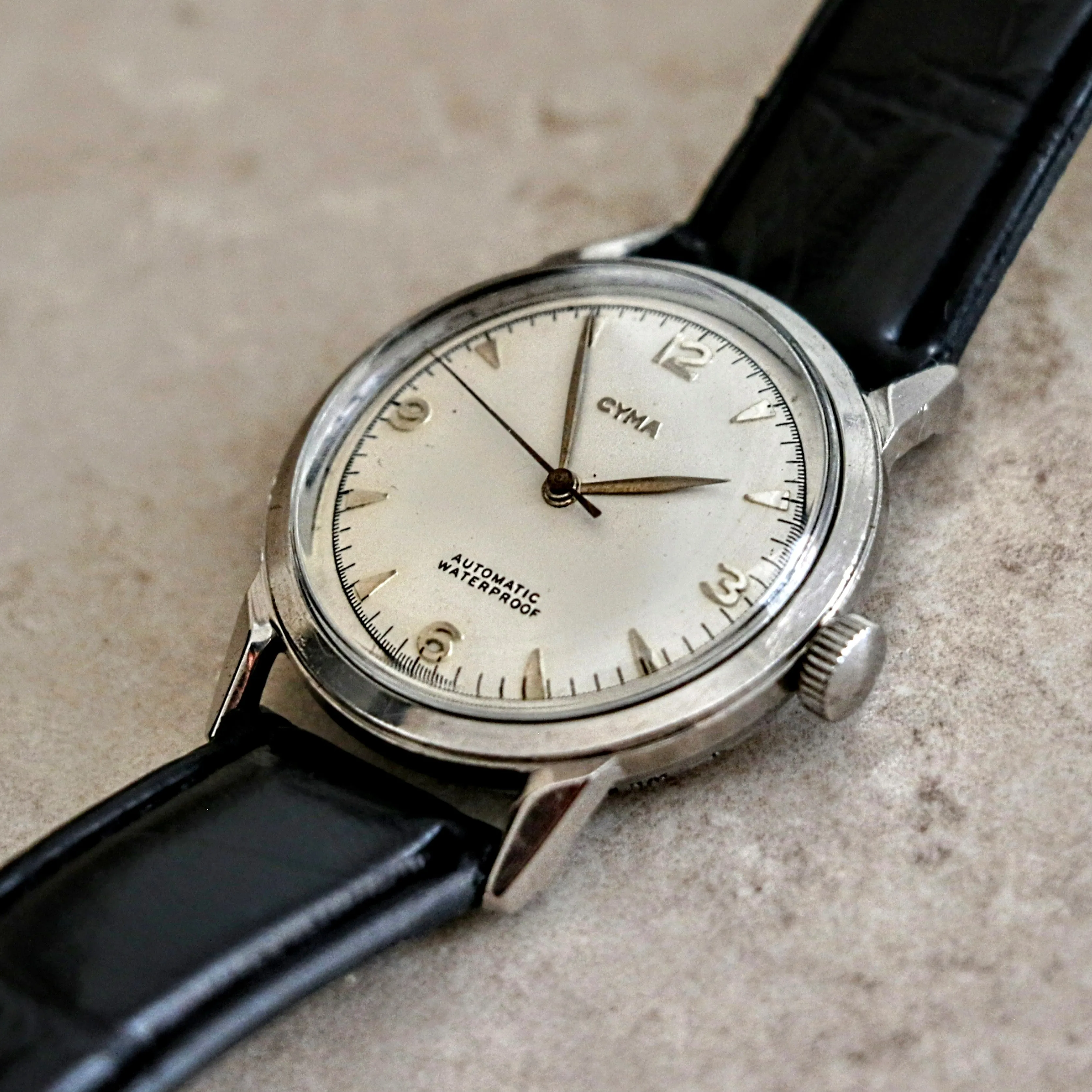 CYMA Bumper Automatic Cal. R.420 Watch - Vintage Swiss Made Wristwatch
