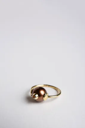 HANNAH MARTIN | DIAMOND STUDDED PEARL 'CAPTIVE' LARGE BROWN EARRING