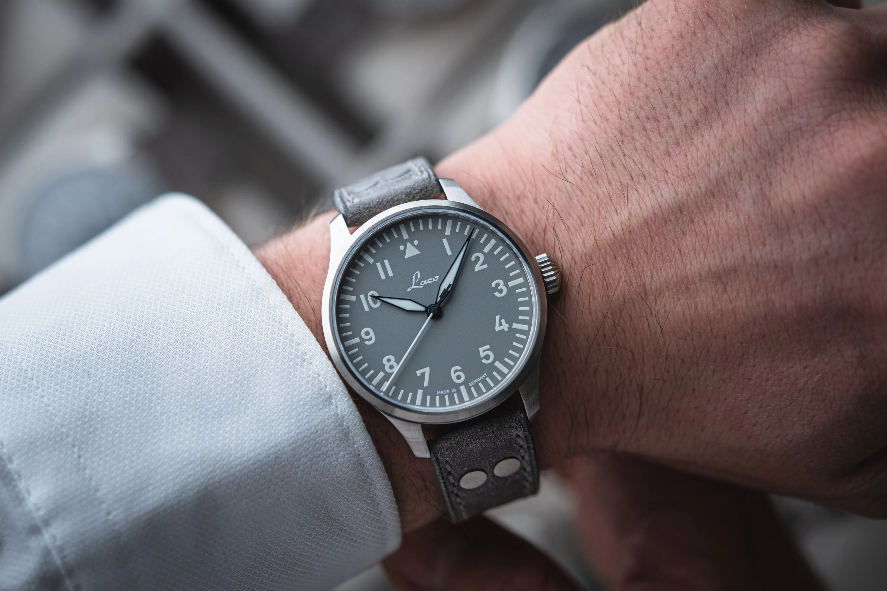 LACO PILOT WATCHES BASIC AUGSBURG GRAU 42 MM AUTOMATIC