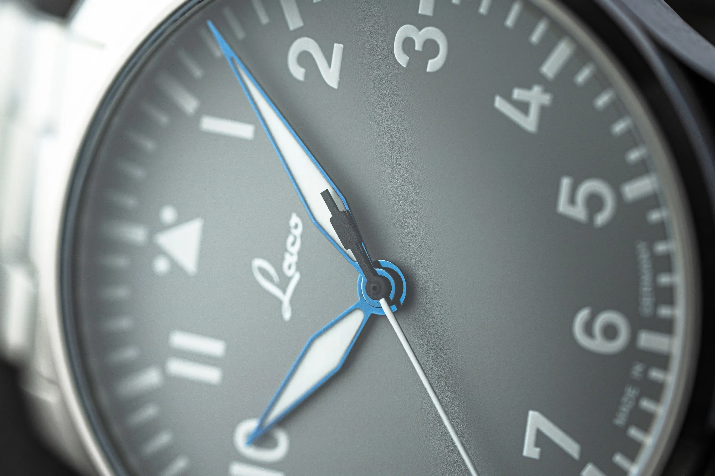 LACO PILOT WATCHES BASIC AUGSBURG GRAU 42 MM AUTOMATIC