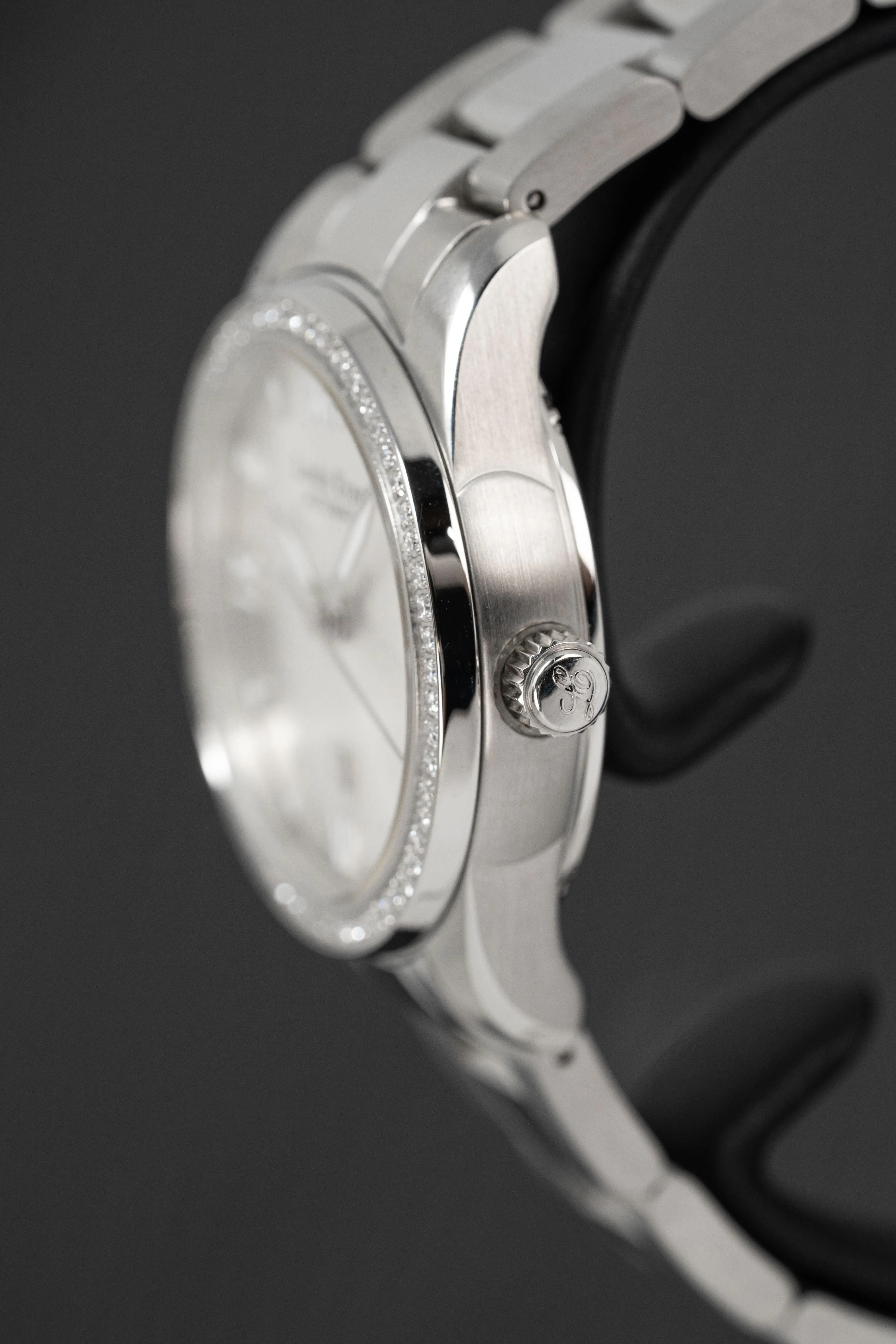 Louis Erard Watch Ladies Heritage Sport Diamond Silver 20100SE01.BMA17