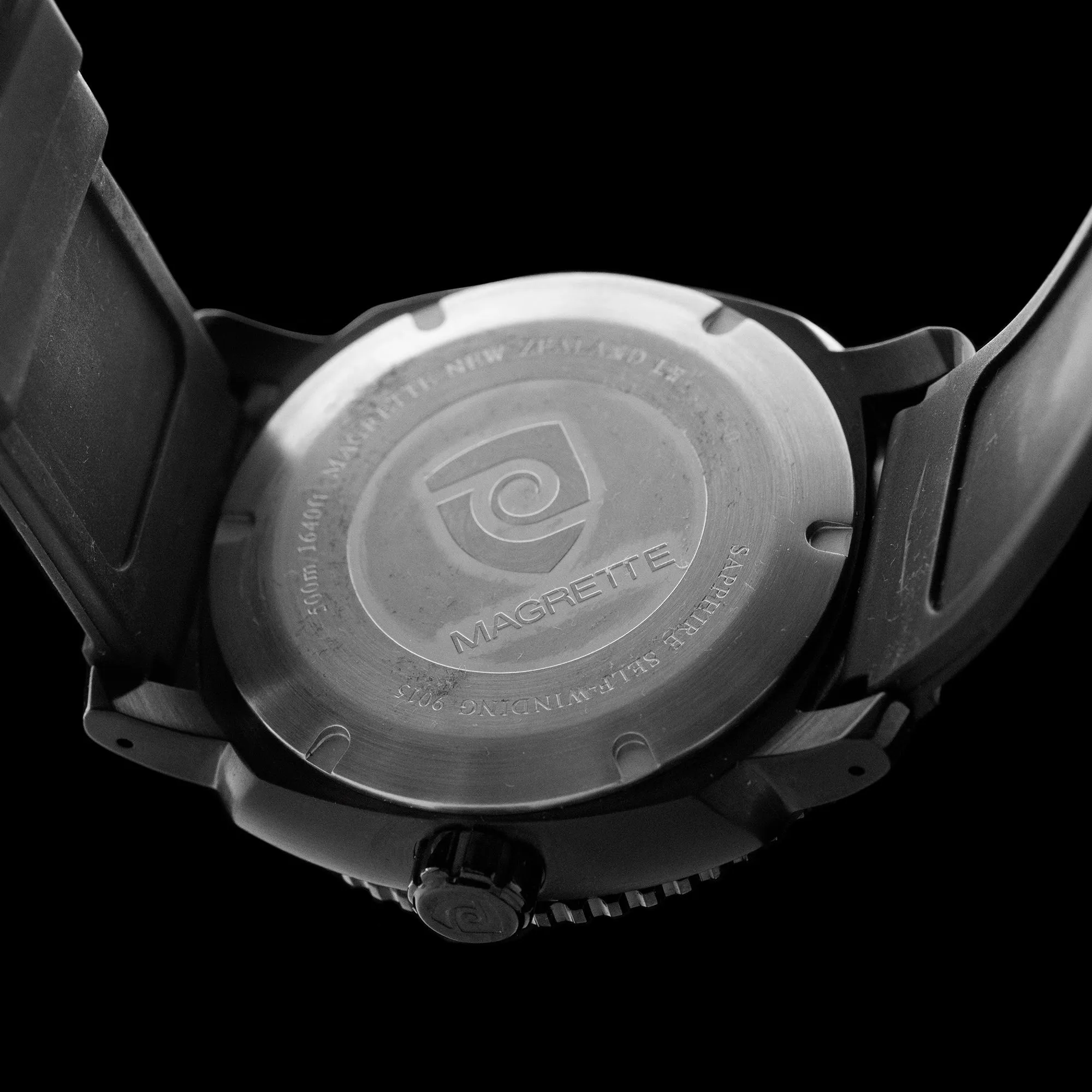 Magrette - Moana Pacific Professional (NEW OLD STOCK)