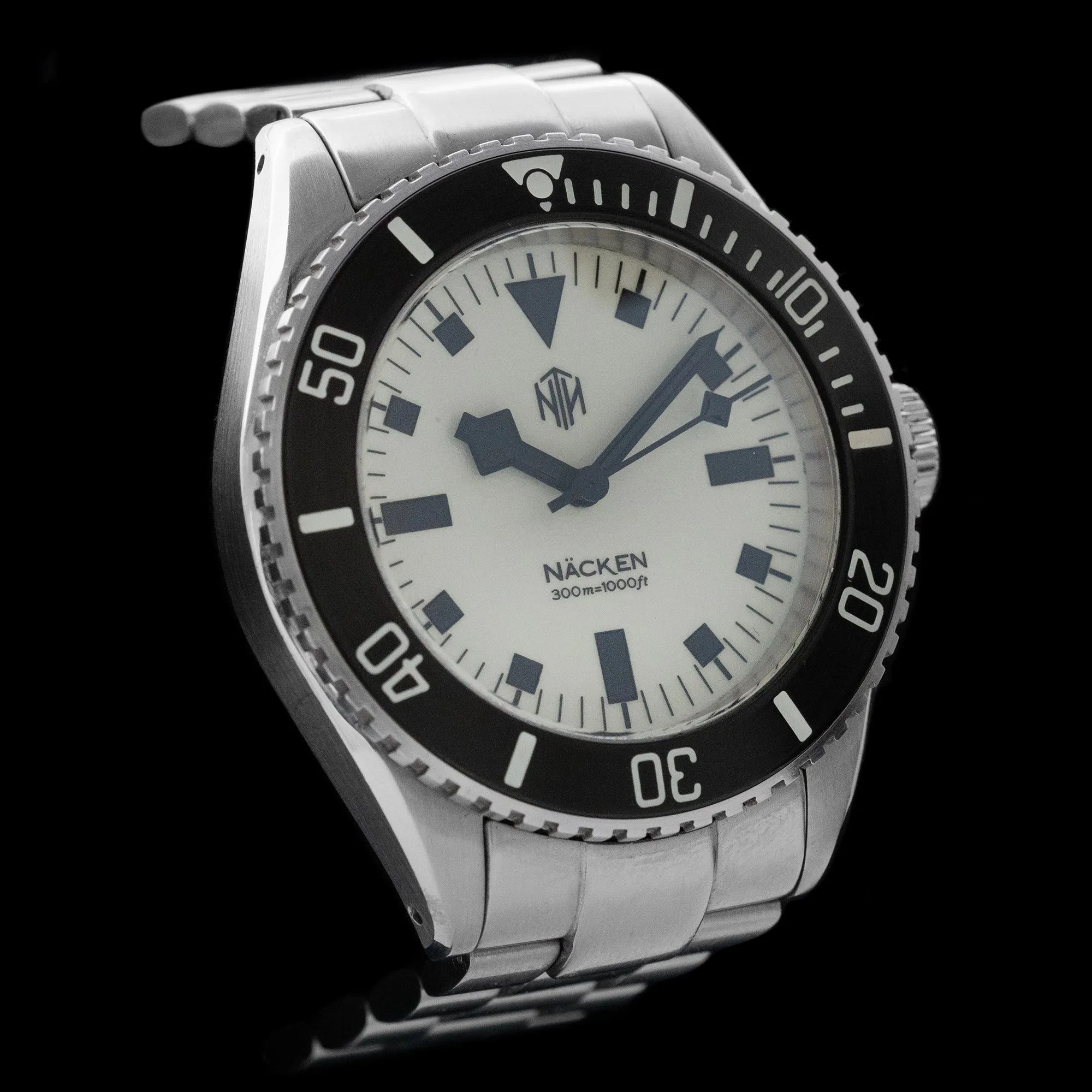 NTH - Nacken Vintage White No Date