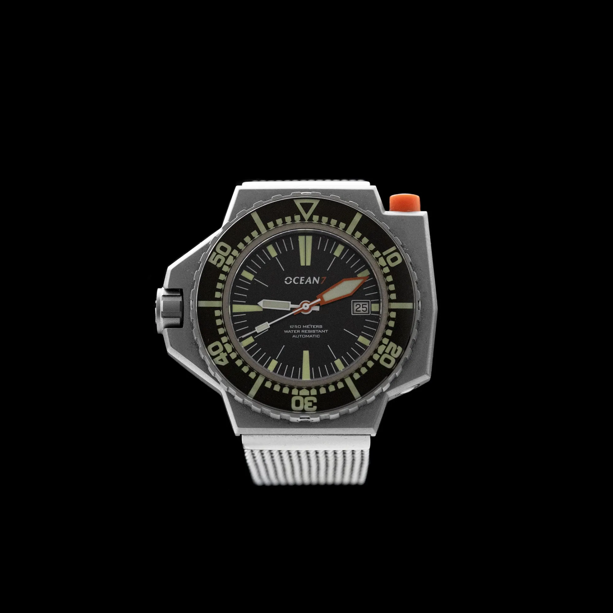 Ocean7 - 2020 LM-7 Ploprof