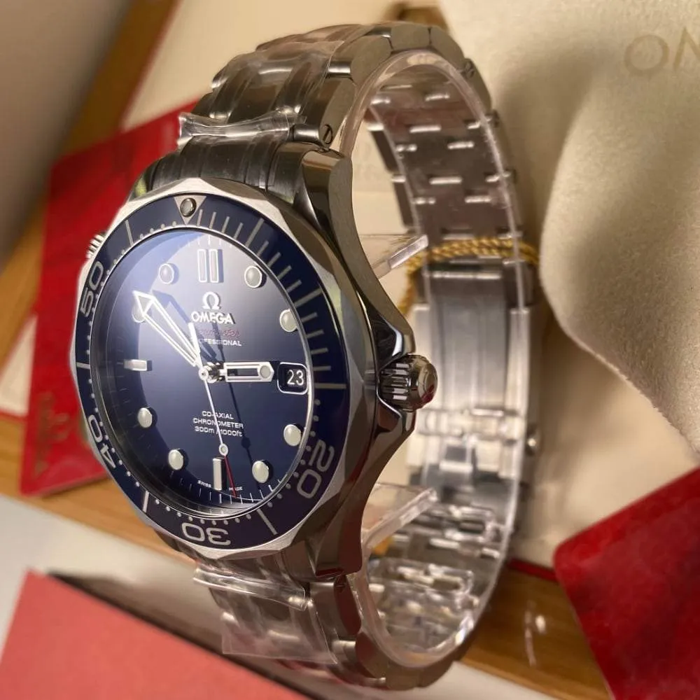 Omega Seamaster Diver 300 (2018)