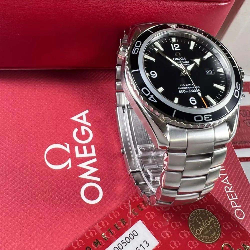 Omega Seamaster Planet Ocean 22005000 2500XL (2010)