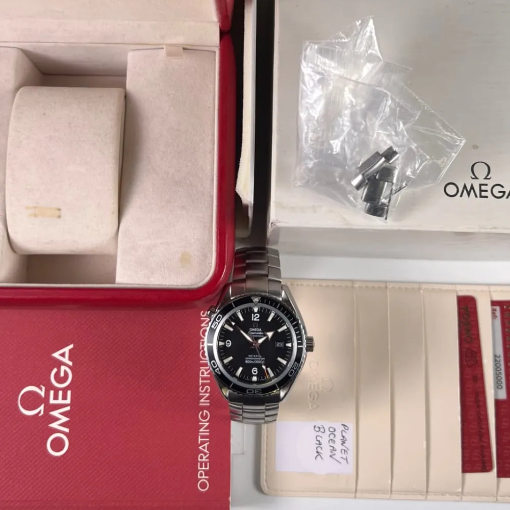Omega Seamaster Planet Ocean 22005000 2500XL (2010)