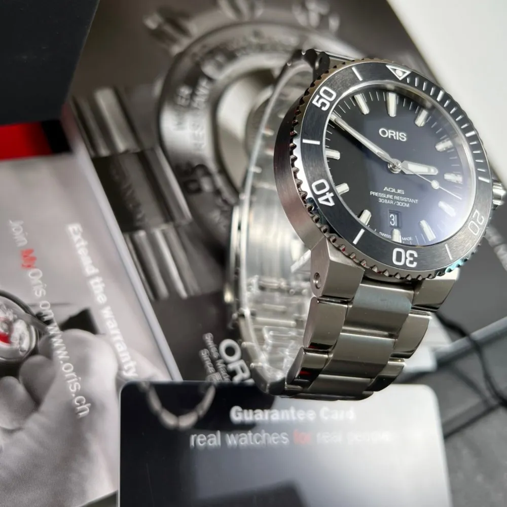 Oris Aquis Date 01 733 7730 4154-07 8 24 05PEB