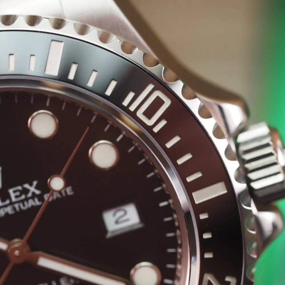Rolex Sea Dweller 4000 - 116600 (2016)