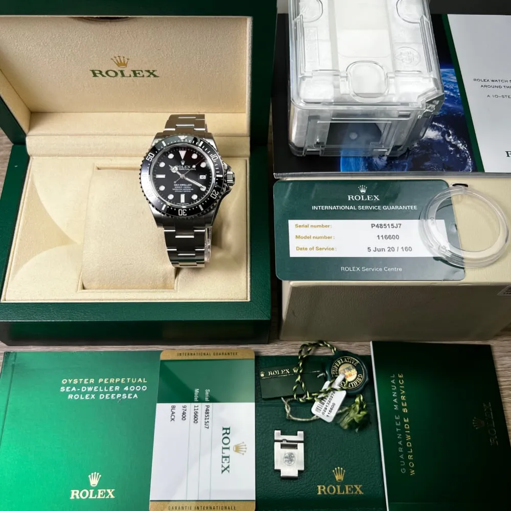 Rolex Sea Dweller 4000 - 116600 (2016)