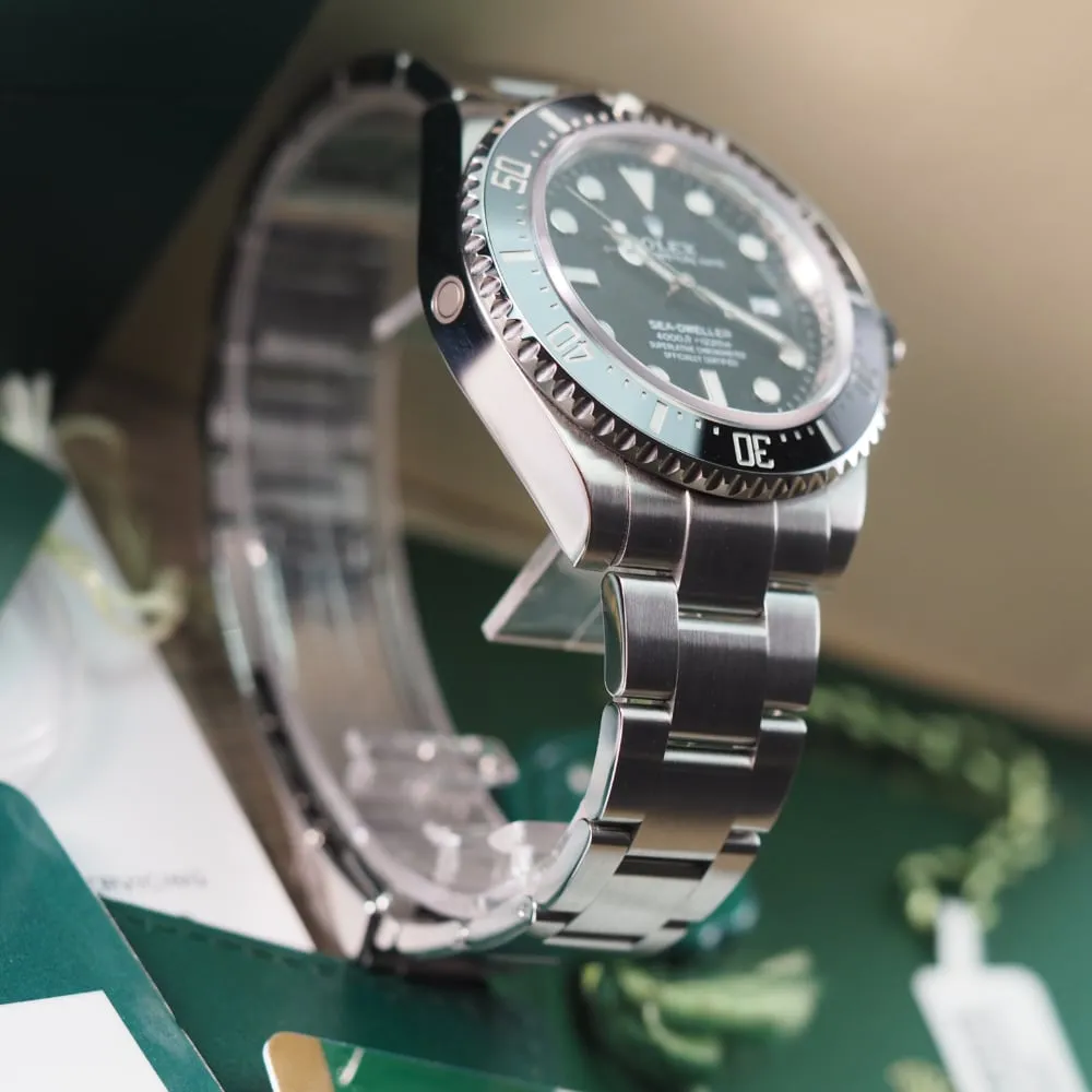 Rolex Sea Dweller 4000 - 116600 (2016)