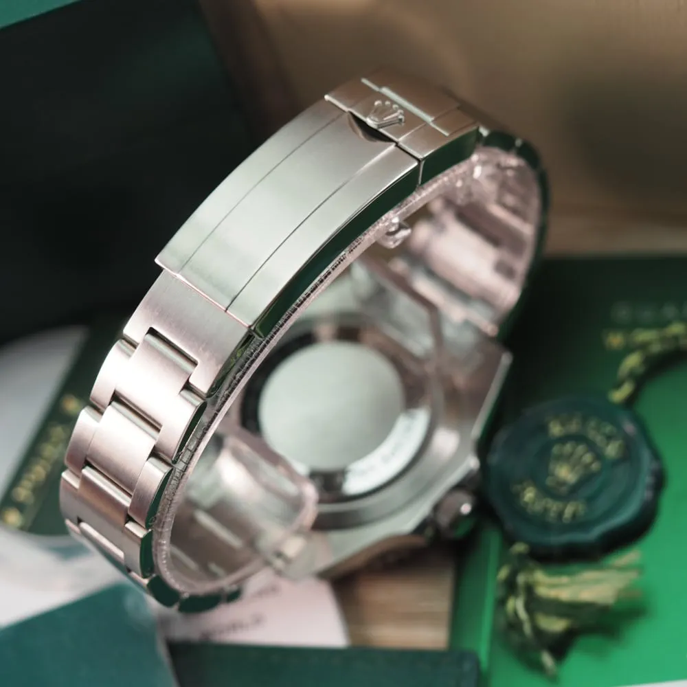 Rolex Sea Dweller 4000 - 116600 (2016)