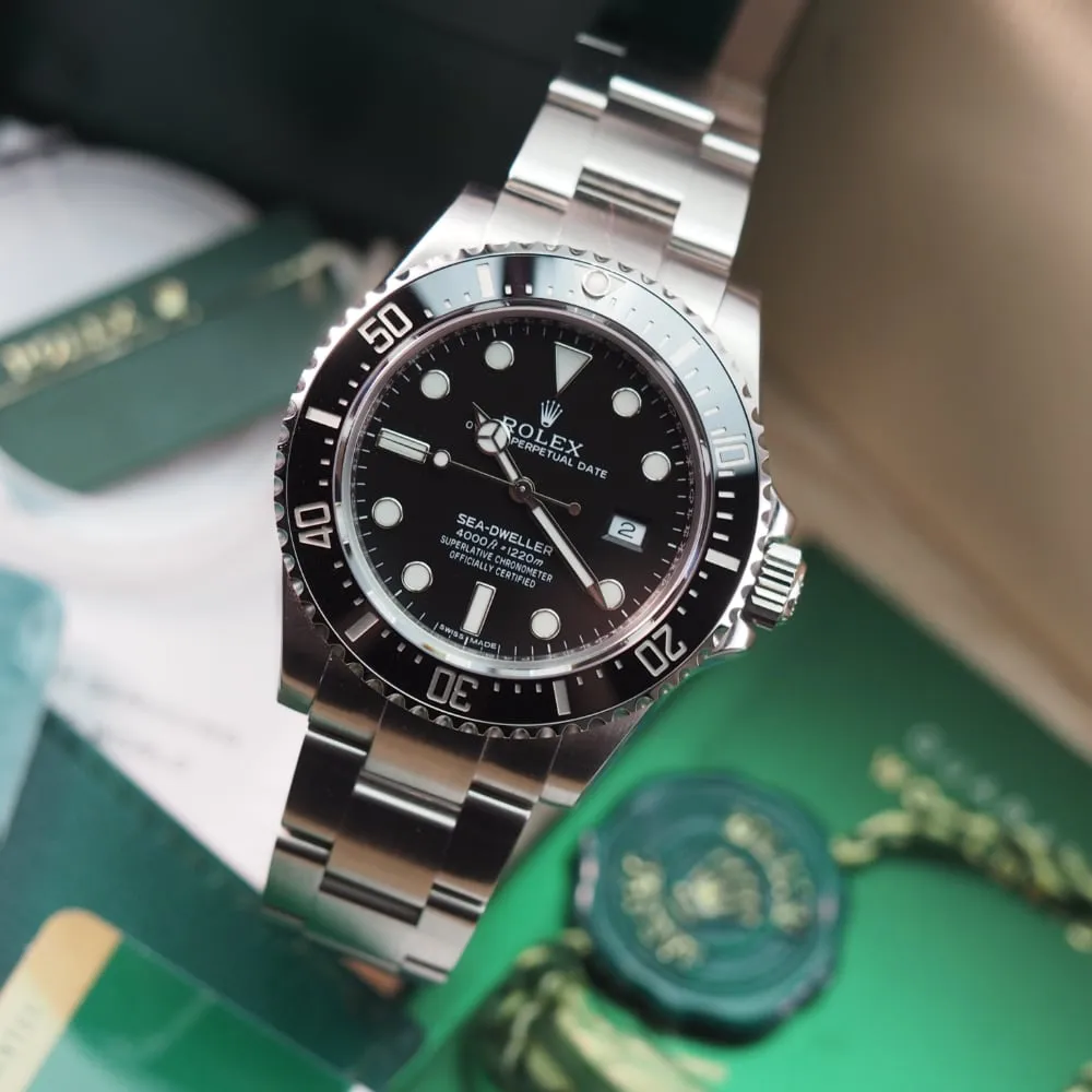 Rolex Sea Dweller 4000 - 116600 (2016)