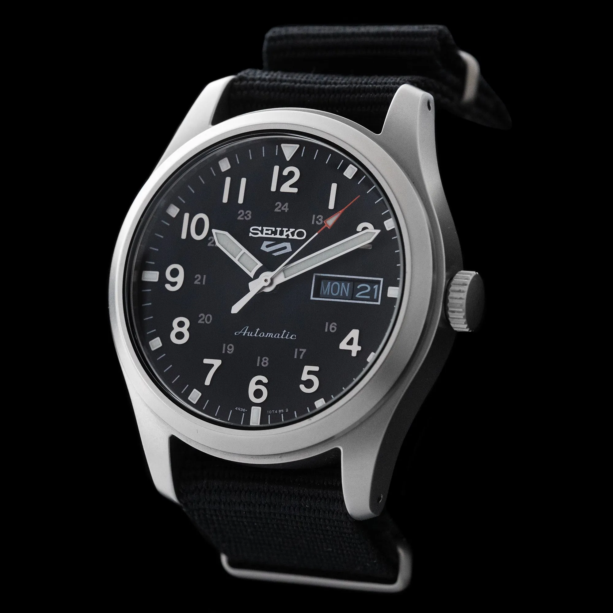 Seiko 5 - 2022 Field Sports Style SRPG37K