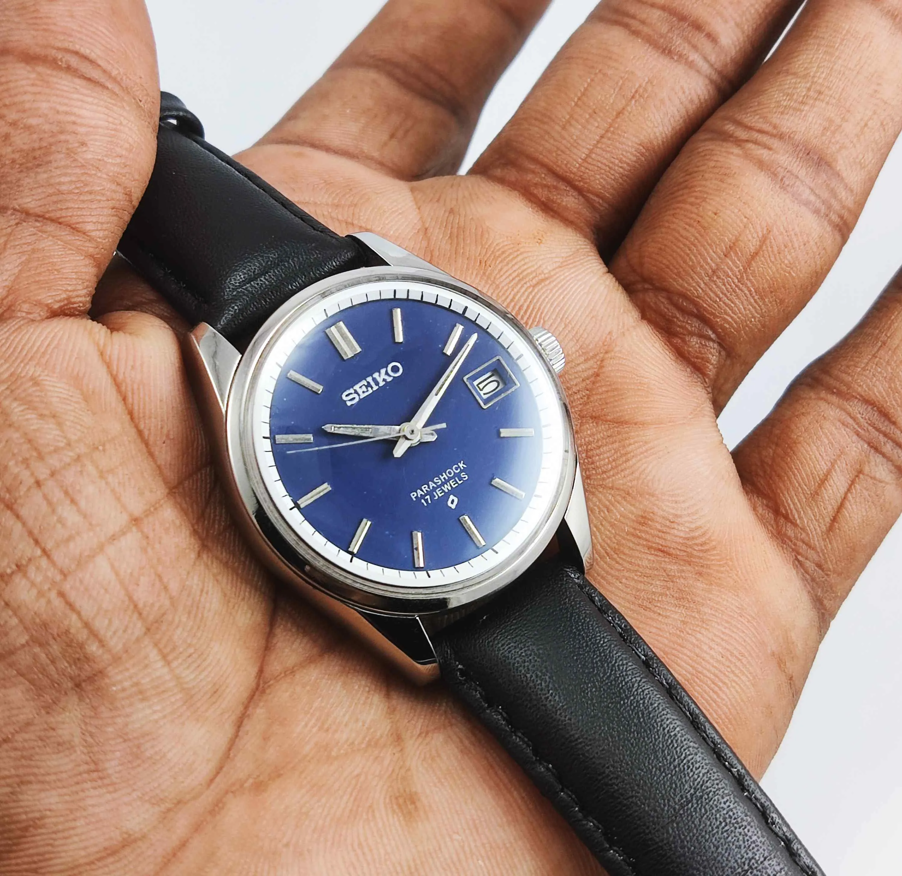 Seiko 6602B Para Shock 17 Jewels Handwinding Blue Dial Date Window Men's Watch