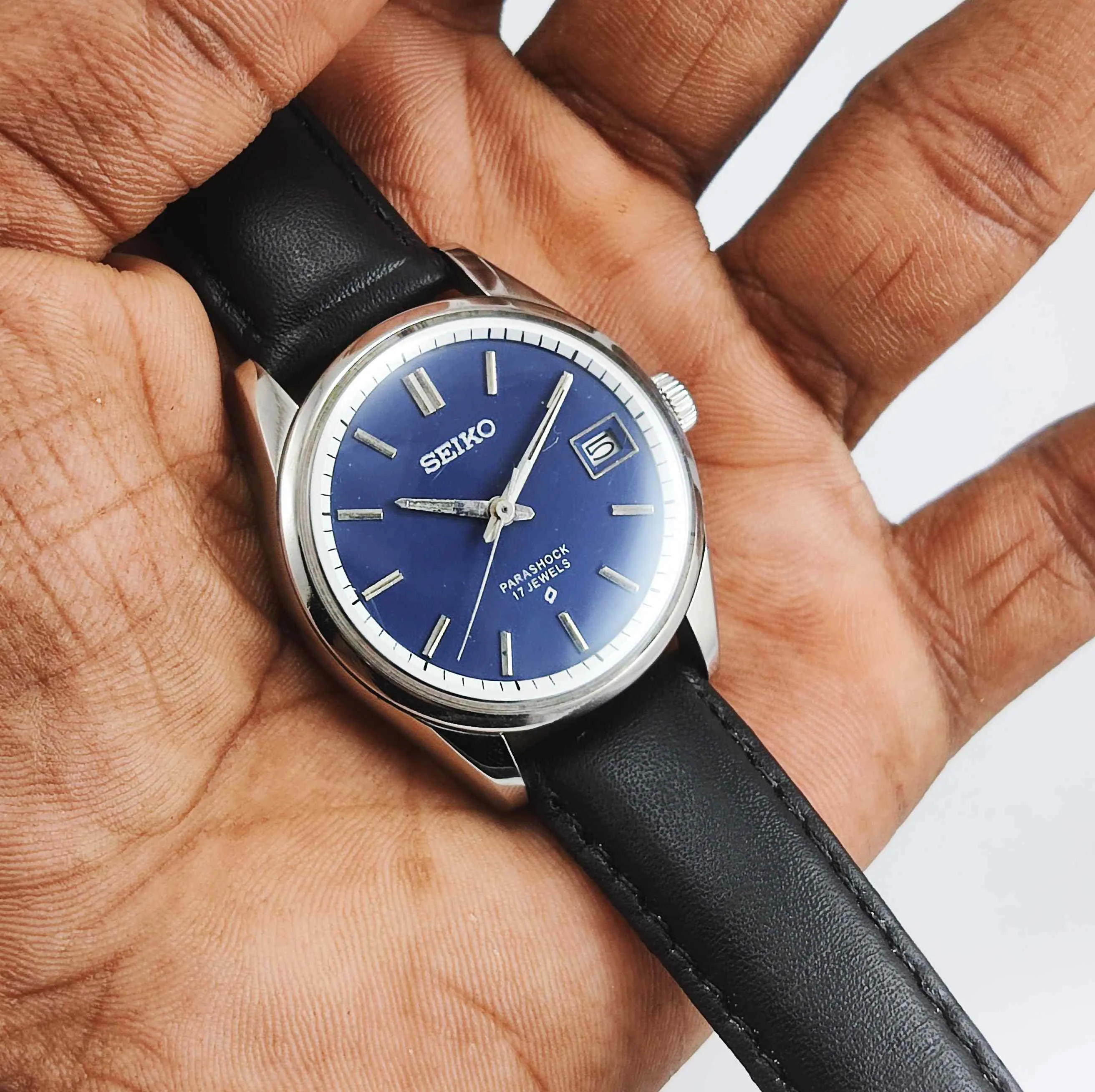 Seiko 6602B Para Shock 17 Jewels Handwinding Blue Dial Date Window Men's Watch