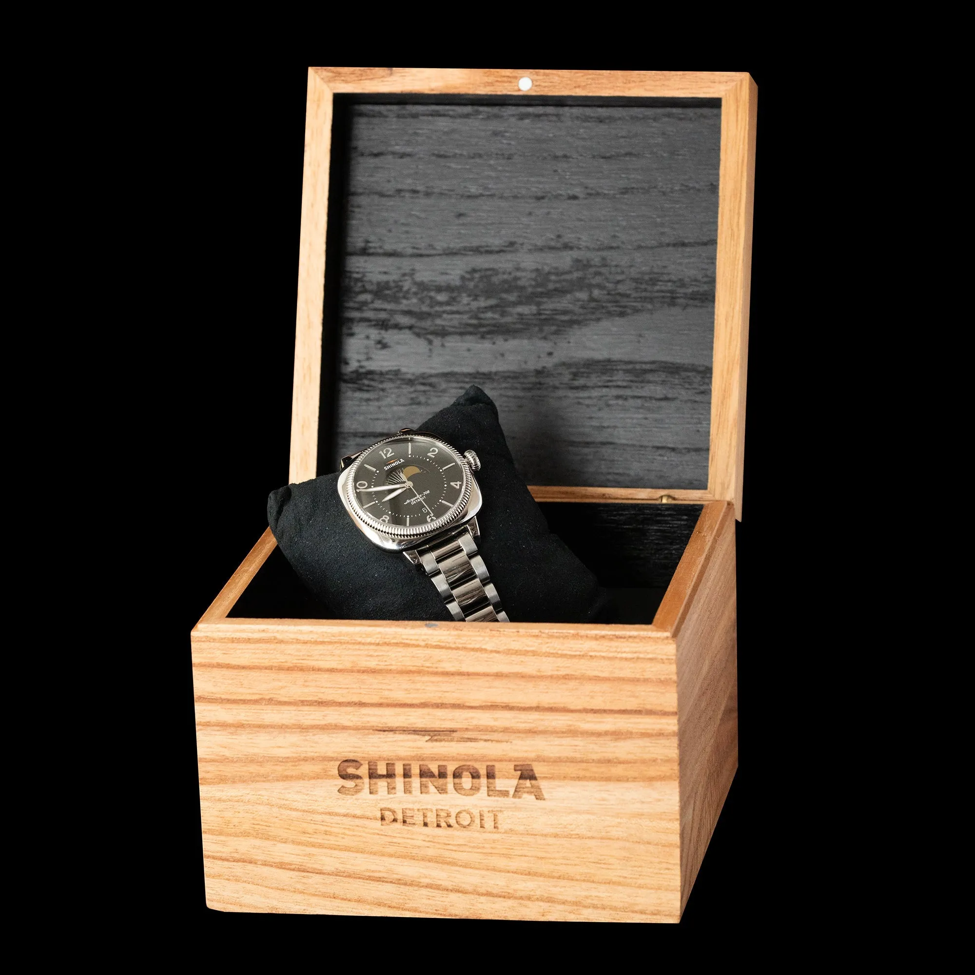 Shinola - The Gomelsky Argonite 708 Moon Phase