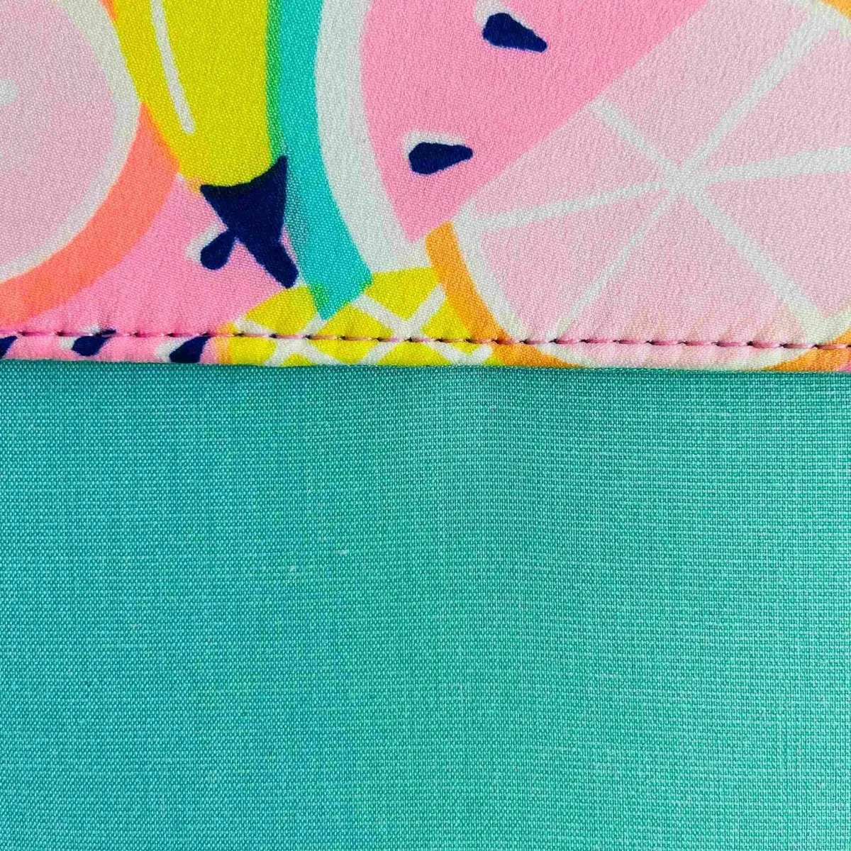 Unique Kindle Sleeve- Green with print -Fits all Kindle