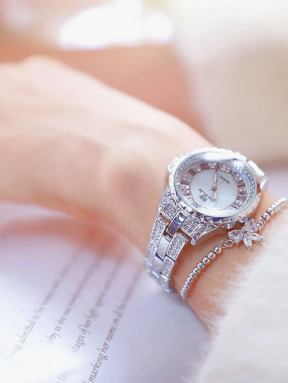 Women's Luxury Quartz Analog Stainless Steel Water Proof Watch