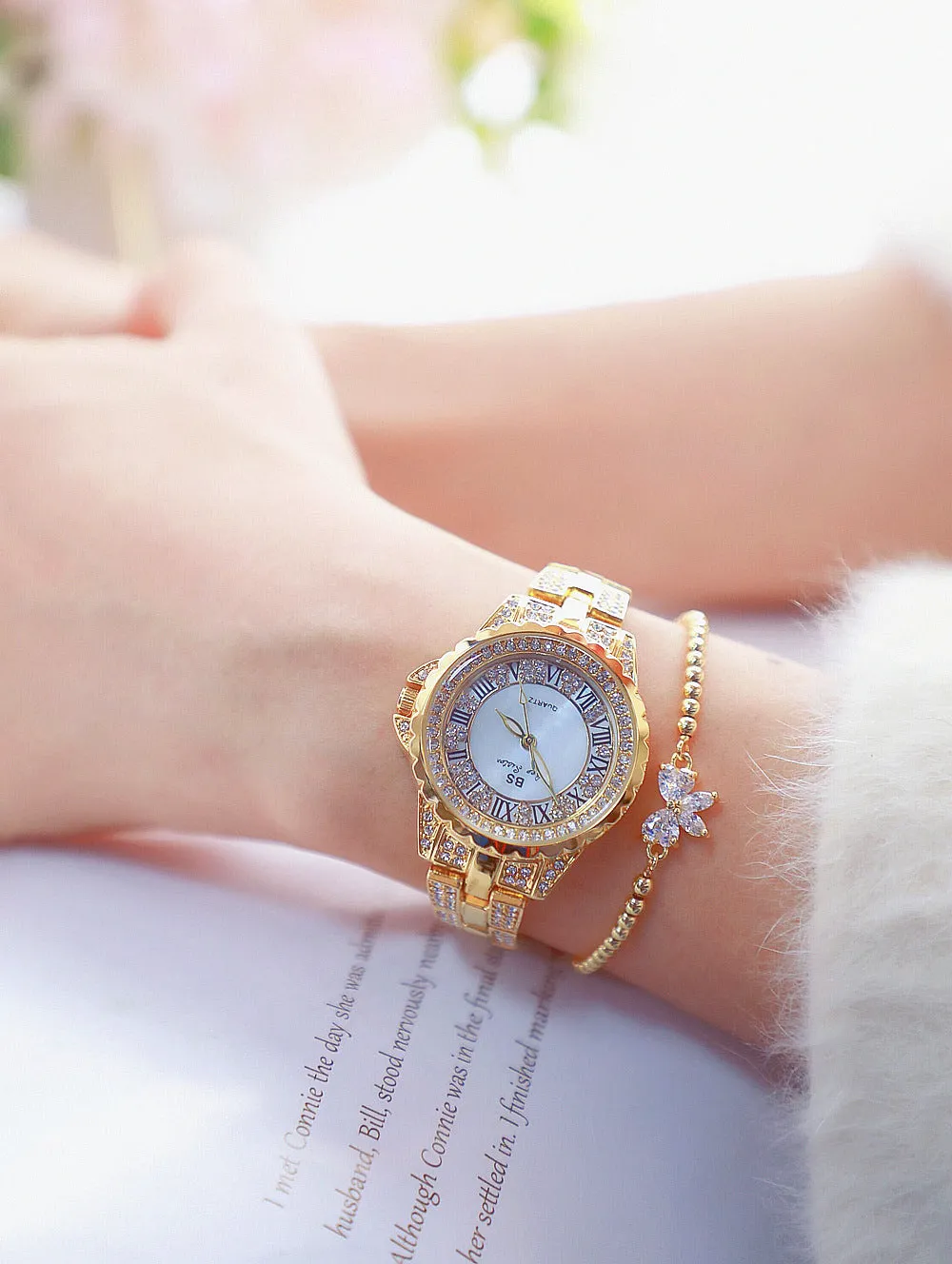 Women's Luxury Quartz Analog Stainless Steel Water Proof Watch